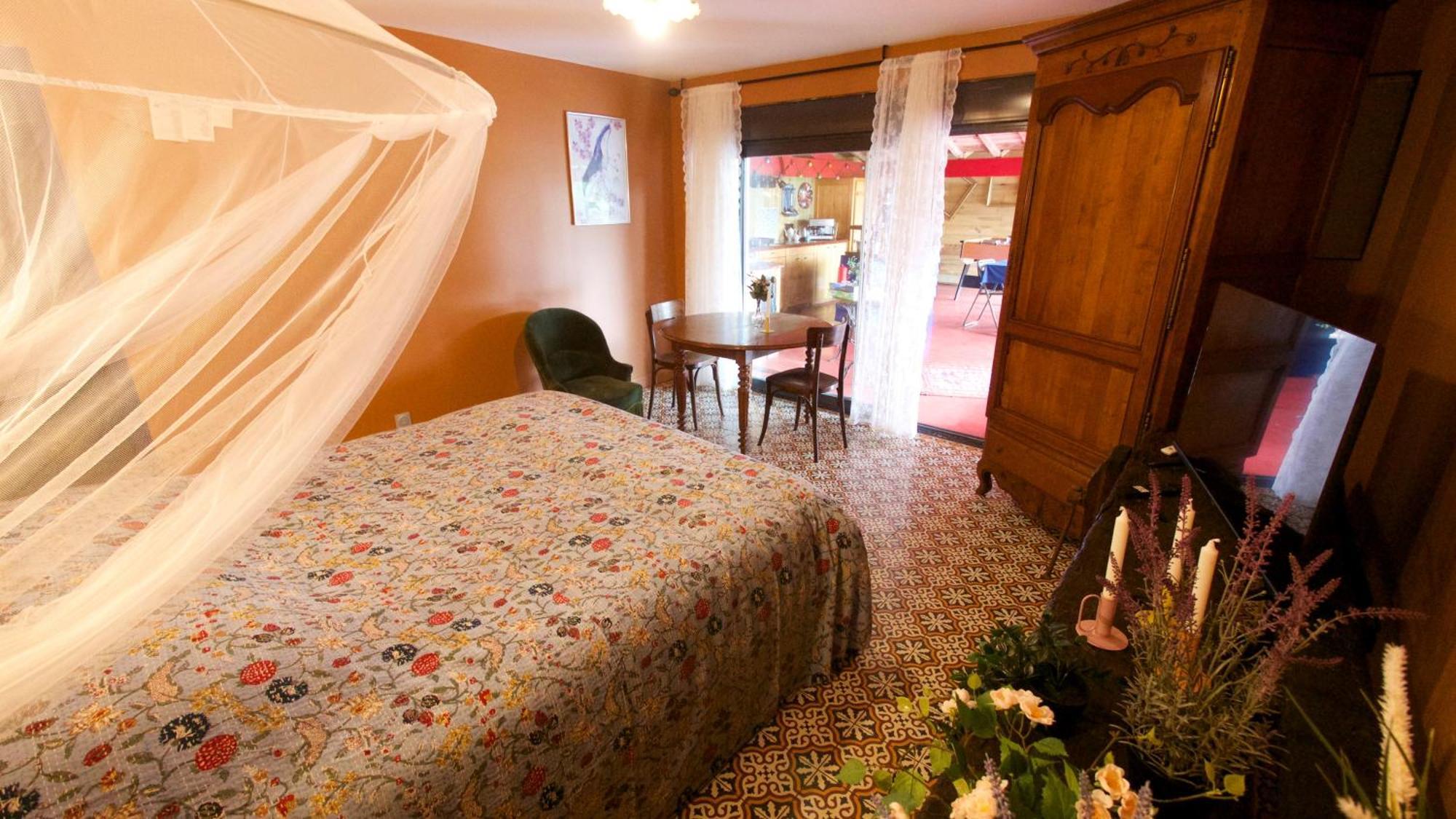 Les Jardins D'Ispahan Prignac-et-Marcamps エクステリア 写真